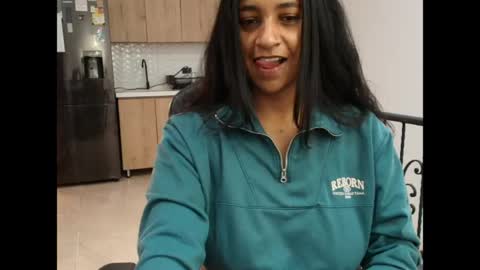 Snapshot of susanrhodes_ chatting on 21, 4, 2026 Susan Rhodes online show from 21, 4, 2026