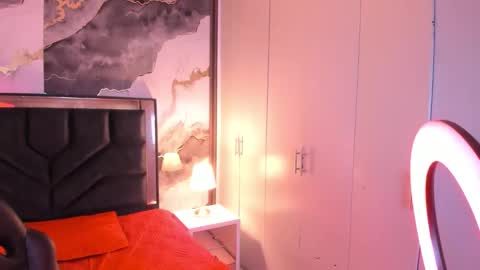 susanvilla online show from 21, 11, 2025