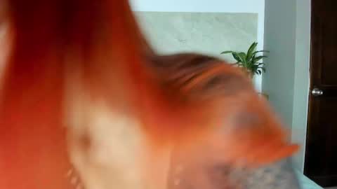 Snapshot of sussanmilf_ chatting on 14, 2, 2025 sussanmilf online show from 14, 2, 2025