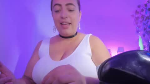 Snapshot of sussanmiller_ chatting on 26, 2, 2025 sussanmiller_ online show from 26, 2, 2025