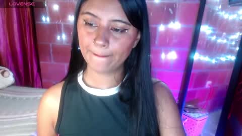 Snapshot of sussy_222 chatting on 8, 2, 2025 susy online show from 8, 2, 2025