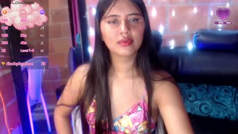 Snapshot of sussy_222 chatting on 1, 3, 2025 susy online show from 1, 3, 2025