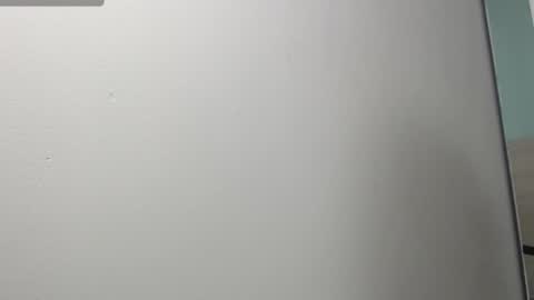 sussy leon online show from 7, 3, 2025