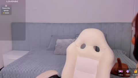 sussy_sweet4u online show from 13, 9, 2025