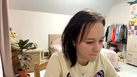 Snapshot of suzettebayouth chatting on 25, 9, 2025 Lilu online show from 25, 9, 2025