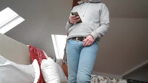 Mmaxime1 online show from 27, 12, 2024