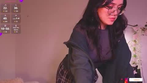 Snapshot of suzumi_ chatting on 4, 10, 2025 Jadde online show from 4, 10, 2025