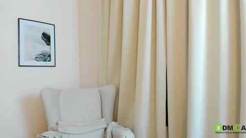 Suzy  next stream  Thursday Friday Saturday online show from 22, 12, 2024