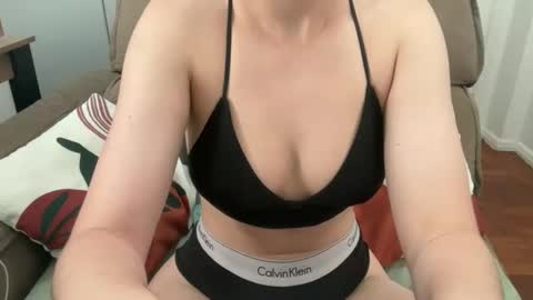 The real sugar baby   Suzy Summer   online show from 19, 12, 2025