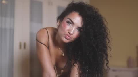 suzysuza online show from 8, 2, 2026