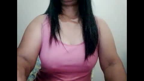 Snapshot of suzzie_hot chatting on 18, 2, 2025 suzzie_hot online show from 18, 2, 2025
