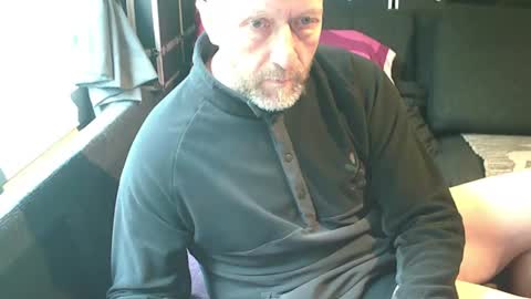 Snapshot of swartarn chatting on 9, 6, 2026 ArnSwart online show from 9, 6, 2026