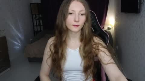 Snapshot of sweeet_lilit chatting on 18, 5, 2026 SwitLilit online show from 18, 5, 2026