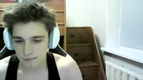 Snapshot of sweeetyangeel chatting on 22, 10, 2025 sweeetyangeel online show from 22, 10, 2025