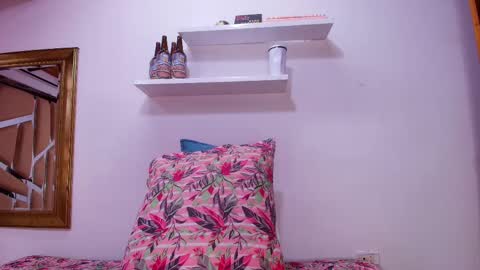 Debora  online show from 30, 9, 2025