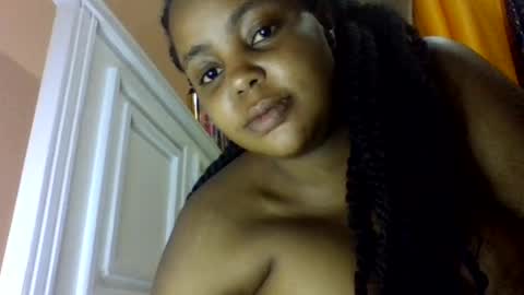 Snapshot of sweet52537 chatting on 2, 7, 2026 sweet52537 online show from 2, 7, 2026