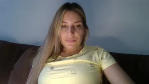 Sweet  alana online show from 3, 2, 2025