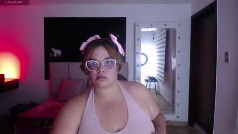 Snapshot of sweet__cat__ chatting on 26, 3, 2026 sweet__cat__ online show from 26, 3, 2026