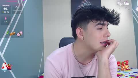 Snapshot of sweet__jeremy chatting on 7, 12, 2024 Jeremy online show from 7, 12, 2024