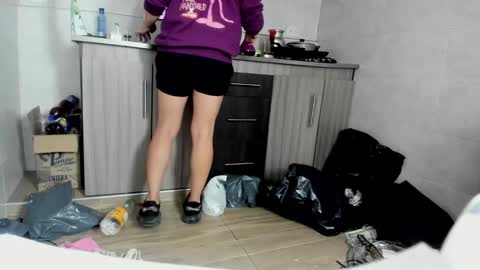 Snapshot of sweet__suck69bitch chatting on 3, 2, 2025 sweet__suck69bitch online show from 3, 2, 2025