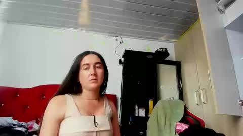 Snapshot of sweet__suck69bitch chatting on 24, 9, 2025 sweet__suck69bitch online show from 24, 9, 2025