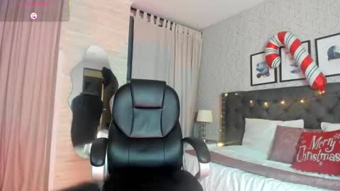 Vanessa online show from 14, 12, 2025