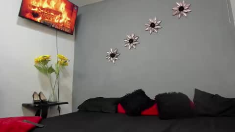 Sweet Amanda95 online show from 22, 12, 2024