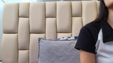 Snapshot of sweet_amye chatting on 13, 11, 2025 Amye online show from 13, 11, 2025