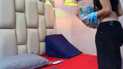 Snapshot of sweet_amye chatting on 15, 11, 2025 Amye online show from 15, 11, 2025