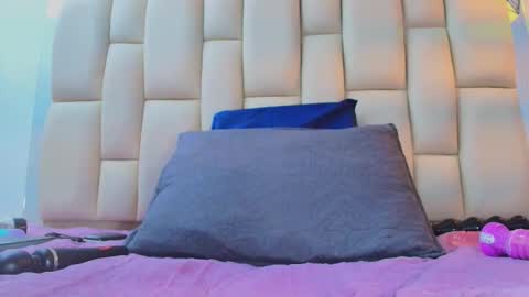 Snapshot of sweet_amye chatting on 6, 2, 2026 Amye online show from 6, 2, 2026