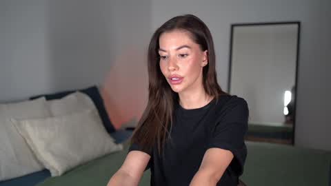 Snapshot of sweet_and_honest chatting on 7, 2, 2025 Dorothea online show from 7, 2, 2025