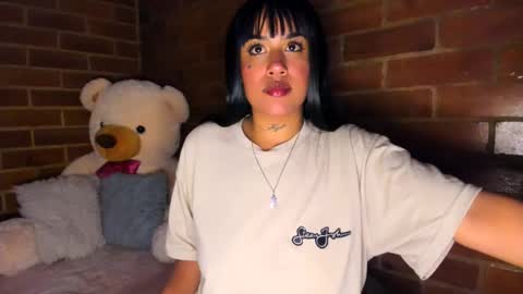 Snapshot of sweet_angel2001 chatting on 14, 9, 2025 Stephanie online show from 14, 9, 2025