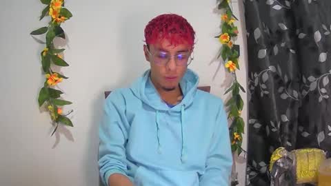 sweet_boy2224 online show from 14, 11, 2025