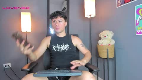 Theo ithan  leo online show from 29, 3, 2026