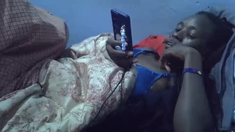 Snapshot of sweet_candie01 chatting on 16, 5, 2026 sweet_candie01 online show from 16, 5, 2026