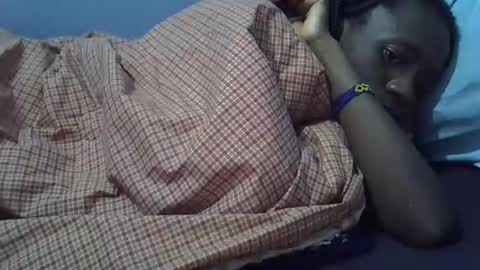 Snapshot of sweet_candie01 chatting on 26, 5, 2026 sweet_candie01 online show from 26, 5, 2026