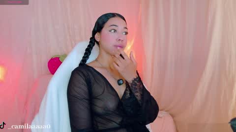 Snapshot of sweet_carine chatting on 21, 4, 2026 camil online show from 21, 4, 2026