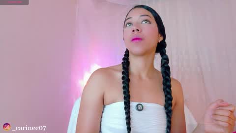 Snapshot of sweet_carine chatting on 8, 5, 2026 camil online show from 8, 5, 2026