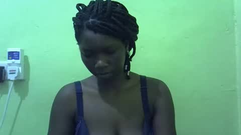 sweet_cherie1 online show from 28, 5, 2026