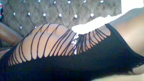 Snapshot of sweet_cherry007 chatting on 7, 10, 2025 sweet_cherry007 online show from 7, 10, 2025