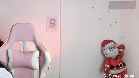 sweet_dania_ online show from 2, 2, 2026