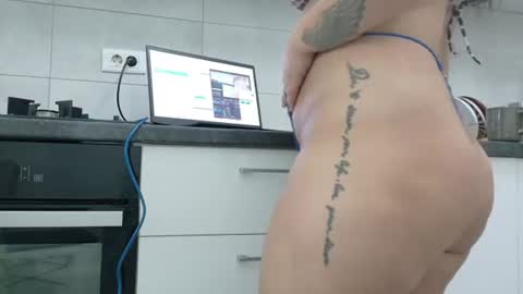 Snapshot of sweet_ella chatting on 22, 7, 2026 online show from 22, 7, 2026