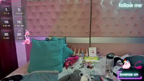 Snapshot of sweet_emmili chatting on 26, 2, 2026 emmili online show from 26, 2, 2026