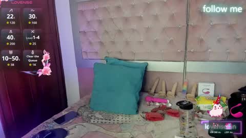  emmili  online show from 2, 4, 2026