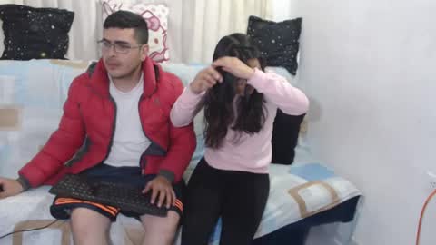 Snapshot of sweet_fantasy_couple chatting on 31, 12, 2024 sweet_fantasy_couple online show from 31, 12, 2024