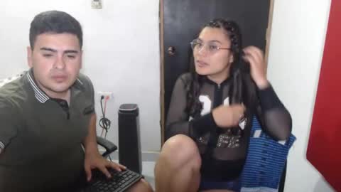 Snapshot of sweet_fantasy_couple chatting on 28, 1, 2025 sweet_fantasy_couple online show from 28, 1, 2025