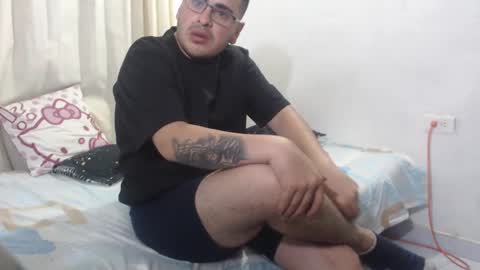 Snapshot of sweet_fantasy_couple chatting on 21, 2, 2025 sweet_fantasy_couple online show from 21, 2, 2025