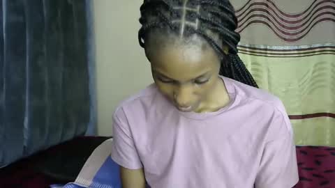 sweet_freaky online show from 14, 5, 2026