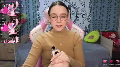 Snapshot of sweet_frosty chatting on 16, 2, 2025 Alice online show from 16, 2, 2025