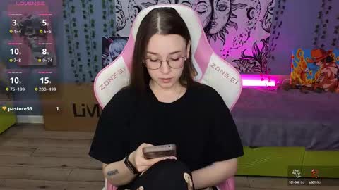 Snapshot of sweet_frosty chatting on 21, 9, 2025 Alice online show from 21, 9, 2025